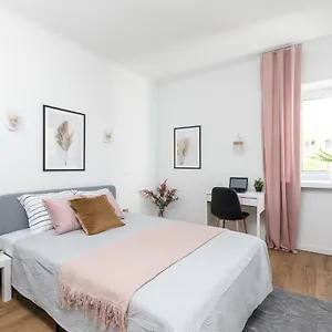 Superapart Nowolipki 23, Unwind In Urban Chic Apartament