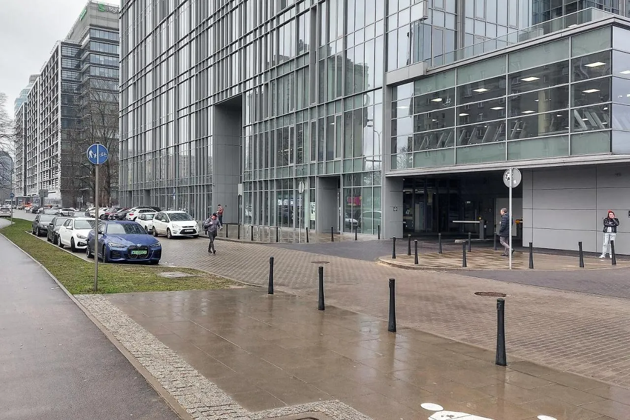 Lumina Spacious Apartment Near The Railway Station Warszawa